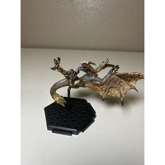 Monster Hunter Seregios Figure Builder Standard Model - Picture 4 of 9